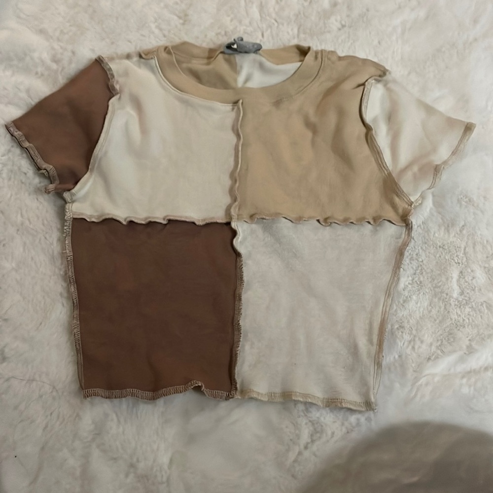cropped tee